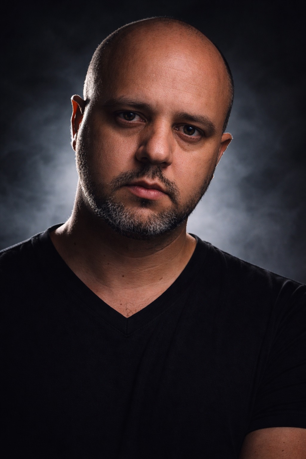 Flávio Alves de Sousa — Arquiteto de Autoridade